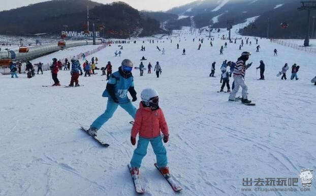 知道大明山滑雪场在哪吗？知道大明山滑雪场门票多少钱吗？一起来看看吧！